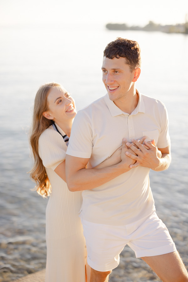 Portrait of a couple in Geneva, by Mathilde Ballet